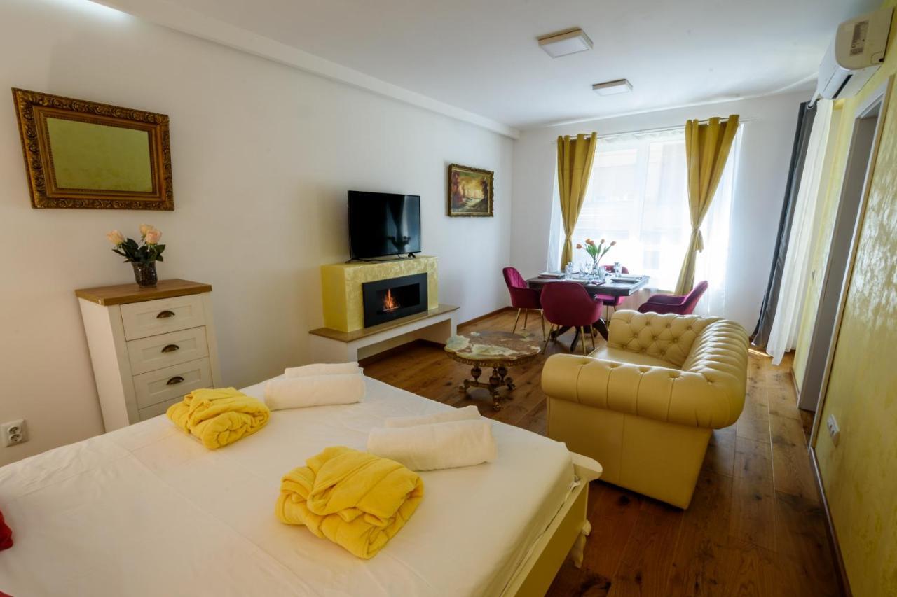 Ultracentral Luxury Apartment Cluj-Napoca Exterior photo